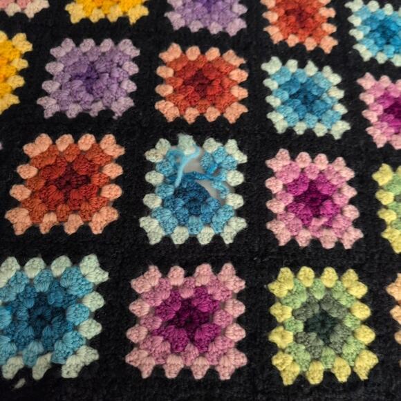 Handmade Granny Square Crochet Afghan Throw Roseanne Boho Cottagecore Retro - Picture 15 of 16